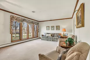N17W27387 Lakefield Dr, Pewaukee, WI 53072 - Photo 8