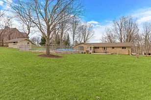 N17W27387 Lakefield Dr, Pewaukee, WI 53072 - Photo 40