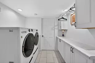 W199N17111 Ridgeway Dr, Jackson, WI 53037 - Photo 20