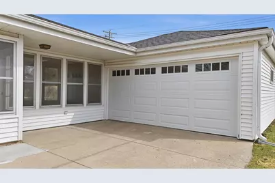 5222  Mead Rd, Greendale, WI 53129 - Photo 14