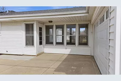 5222  Mead Rd, Greendale, WI 53129 - Photo 22