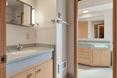 5222  Mead Rd, Greendale, WI 53129 - Photo 18