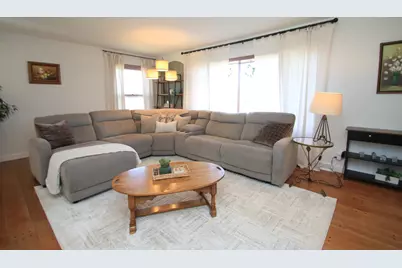 N67W30777  Swallow Ln, Merton, WI 53029 - Photo 2