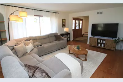 N67W30777  Swallow Ln, Merton, WI 53029 - Photo 4