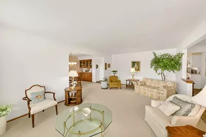 18220  Colline Vue Blvd, Brookfield, WI 53045 - Photo 10