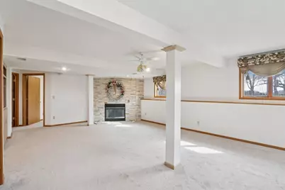 620 E Ogden St, Jefferson, WI 53549 - Photo 26