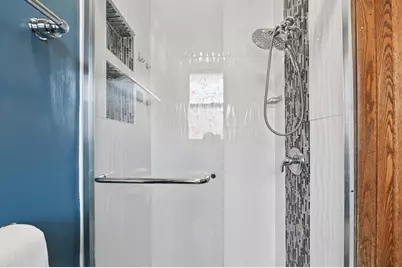 9826 W Menomonee Park Ct, Milwaukee, WI 53225 - Photo 24