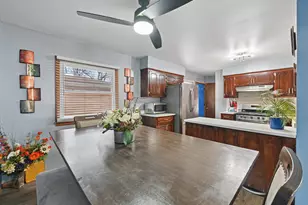 9826 W Menomonee Park Ct, Milwaukee, WI 53225 - Photo 10