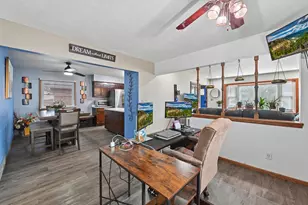 9826 W Menomonee Park Ct, Milwaukee, WI 53225 - Photo 8