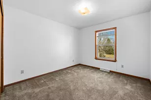 6814 Diane Dr, Newburg, WI 53090 - Photo 22