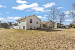 6814 Diane Dr, Newburg, WI 53090 - Photo 4