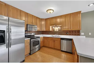 4237  Taylor Harbor - #4, Racine, WI 53403 - Photo 8