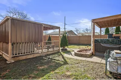 3528 S 33rd St, Greenfield, WI 53221 - Photo 20