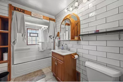 3528 S 33rd St, Greenfield, WI 53221 - Photo 18