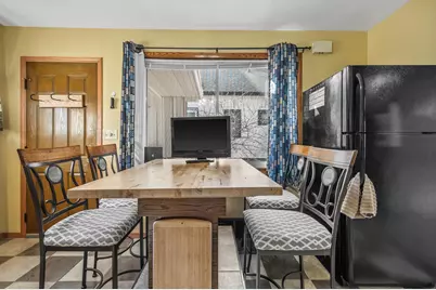 3528 S 33rd St, Greenfield, WI 53221 - Photo 12