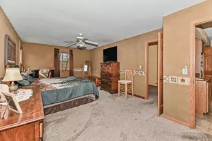 S94W26995 Linden Ct, Vernon, WI 53149 - Photo 22