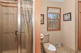 S94W26995 Linden Ct, Vernon, WI 53149 - Photo 28