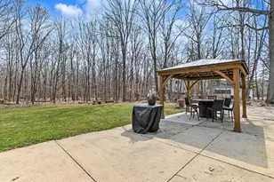 S94W26995 Linden Ct, Vernon, WI 53149 - Photo 50