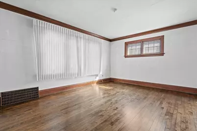 3353 S Indiana Ave, Milwaukee, WI 53207 - Photo 22