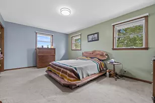 2558 N Green Bay Rd, Racine, WI 53406 - Photo 18