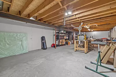 2558 N Green Bay Rd, Racine, WI 53406 - Photo 34