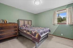 2558 N Green Bay Rd, Racine, WI 53406 - Photo 22