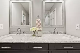 800 E Hermitage Rd, Bayside, WI 53217 - Photo 36