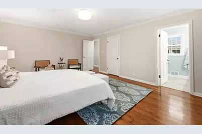 800 E Hermitage Rd, Bayside, WI 53217 - Photo 32