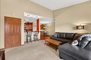 230 Hilldale Dr, Hartford, WI 53027 - Photo 18