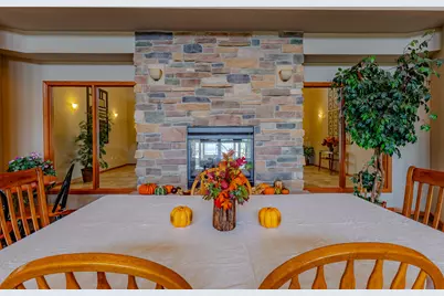 230  Hilldale Dr #1304, Hartford, WI 53027 - Photo 44