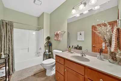 230  Hilldale Dr #1304, Hartford, WI 53027 - Photo 30