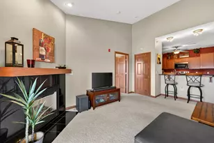 230 Hilldale Dr, Hartford, WI 53027 - Photo 16