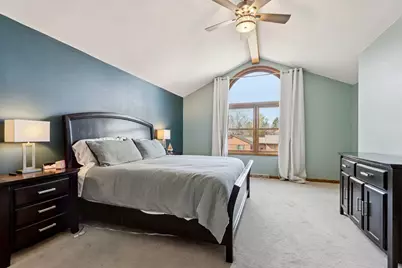 W142N10472  Magnolia Dr, Germantown, WI 53022 - Photo 16