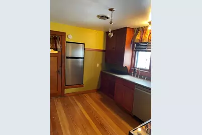 2836 N Richards St, Milwaukee, WI 53212 - Photo 12