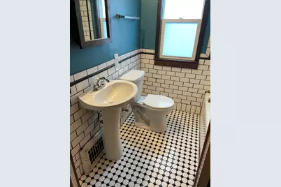 2836 N Richards St, Milwaukee, WI 53212 - Photo 8