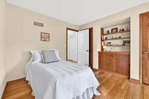 3111 E Hampshire St, Milwaukee, WI 53211 - Photo 28