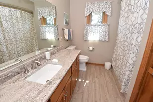 4203 W Tumble Creek Ct, Franklin, WI 53132 - Photo 30