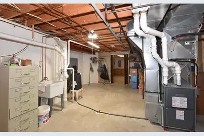 4203 W Tumblecreek Ct, Franklin, WI 53132 - Photo 38