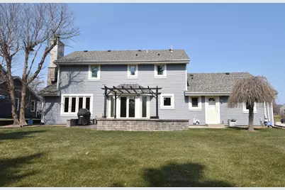 4203 W Tumblecreek Ct, Franklin, WI 53132 - Photo 44