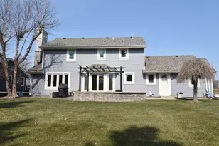 4203 W Tumble Creek Ct, Franklin, WI 53132 - Photo 44