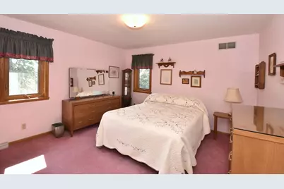 4203 W Tumblecreek Ct, Franklin, WI 53132 - Photo 28