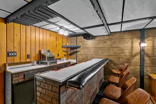 1702 S 25th St, Manitowoc, WI 54220 - Photo 20