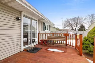 1702 S 25th St, Manitowoc, WI 54220 - Photo 32