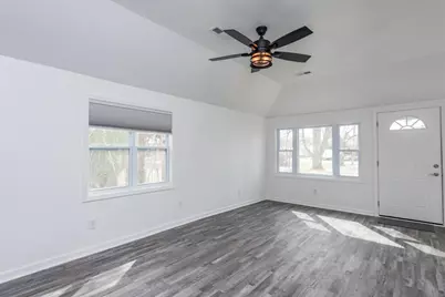 606 S Cogswell Dr, Silver Lake, WI 53170 - Photo 4