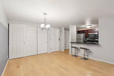 270 E Highland Ave #223, Milwaukee, WI 53202 - Photo 8