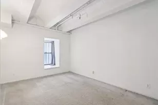 270 E Highland Ave, Milwaukee, WI 53202 - Photo 16