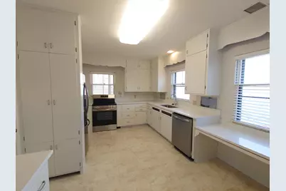 3222 E Hampshire St, Milwaukee, WI 53211 - Photo 22