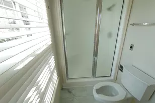 3222 E Hampshire St, Milwaukee, WI 53211 - Photo 18