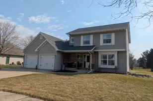 121 Evergreen Dr, Delavan, WI 53115 - Photo 1