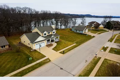 420  Driftwood St, West Salem, WI 54669 - Photo 46